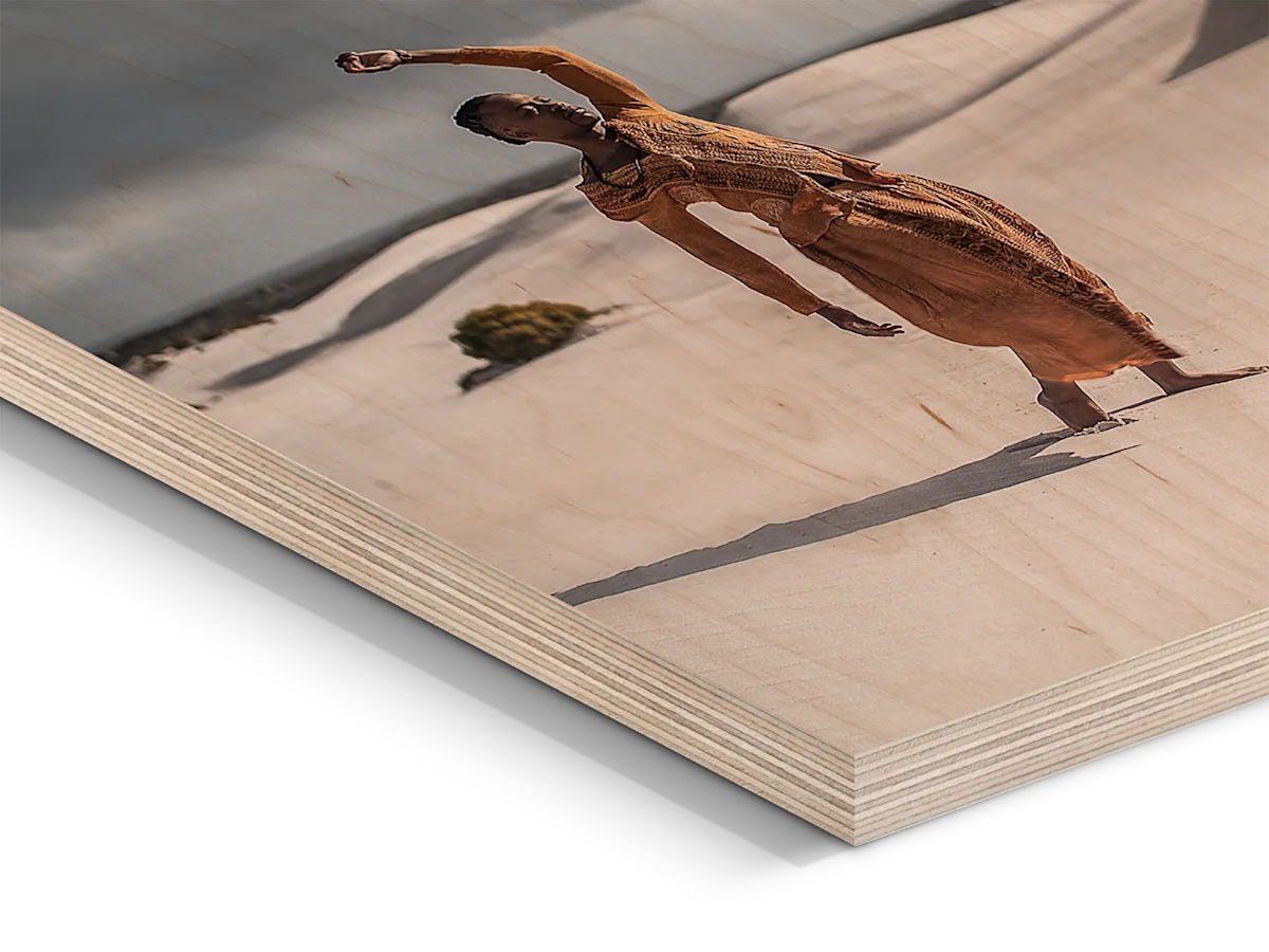 PDP | Direct Print on Wood | Image Slider Section > Material | Slide #1 | Media #1 Close up of a corner of a Direct Print On Wood.